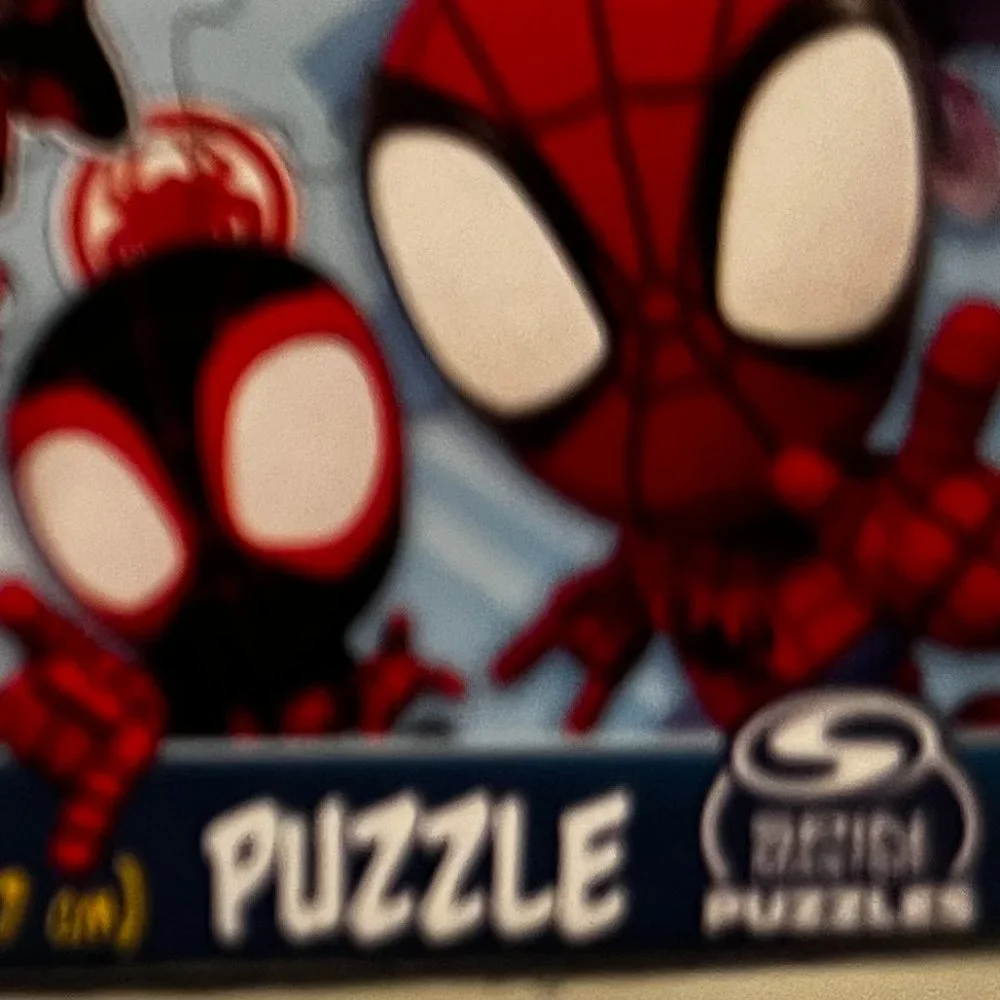 SpiderMan (Spidey & Friends - Marvel‎ Junior Lunchbox Puzzle - 24 pps - New -x